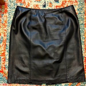 Black lamb skin leather pencil-skirt, size 12, Apt. 9 brand